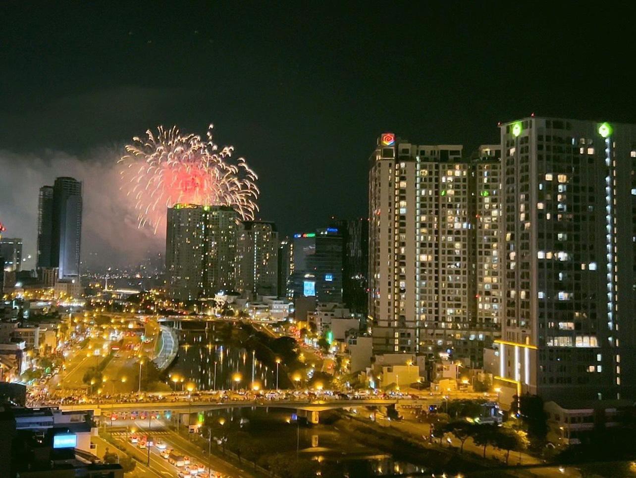 Huazhu Hotel Ho Si Minh-város Kültér fotó