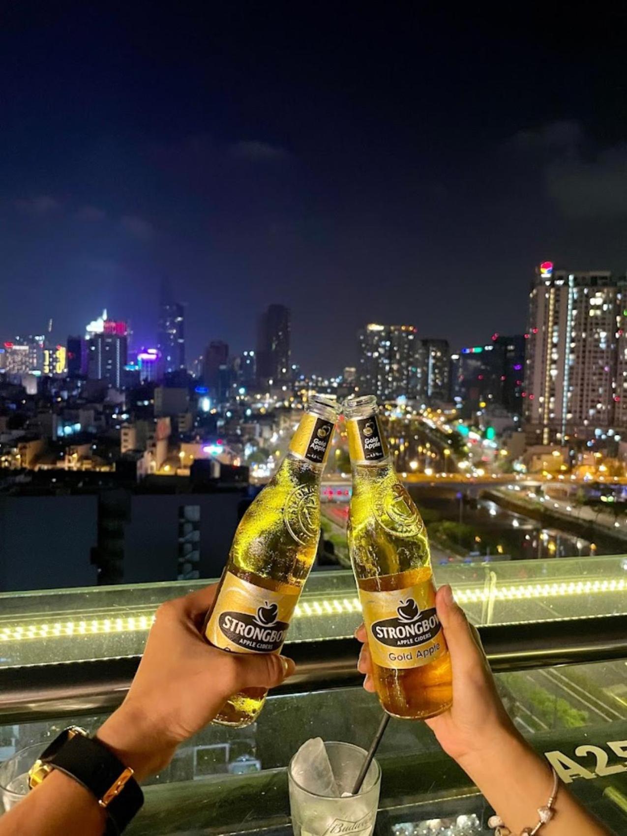 Huazhu Hotel Ho Si Minh-város Kültér fotó